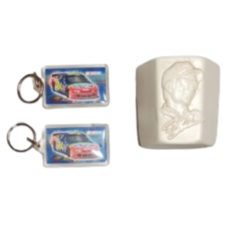 Bundle of 2 NASCAR Jeff Gordon #24 Keychain &  3D Lugnut Ceramic Shot Glass